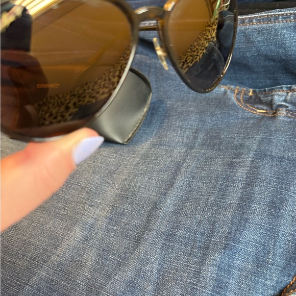 Ray-Ban Tortoise Shell Sunglasses - Picture 4 of 7